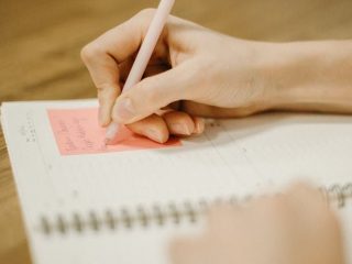 Seorang coach dalam proses coaching akan berusaha untuk - Pretest Modul 2
