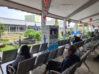 Kurangi Botol Plastik, KAI Bandung Hadirkan Water Station di Stasiun Bandung dan Kiaracondong