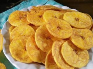 Resep Keripik Pisang Kriuk Renyah, Cemilan Praktis untuk Santai atau Ide Jualan