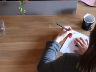 "Inna lillahi wa inna ilaihi roji’un”. Ungkapan tersebut dalam agama islam disebut dengan bacaan ...