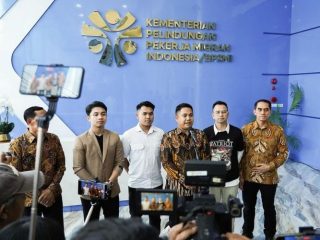 KaburAjaDulu Viral! Raffi Ahmad Ajak Generasi Muda Berpikir Positif: Pergi Migran, Pulang Juragan