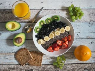Mau Diet Tapi Tetap Kuat Puasa? Ini Menu Sahur Praktis Anti Lemas!