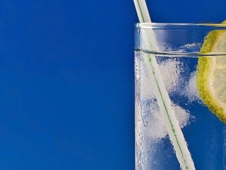 Stay Hydrated, Bestie! Begini Cara Atur Minum Pas Ramadan