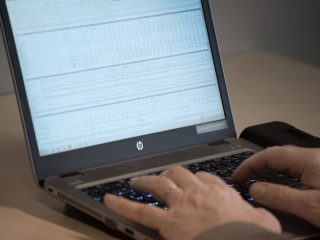 Jawaban Soal Efisiensi Anggaran: Tantangan dan Solusi dalam Pengelolaan Keuangan