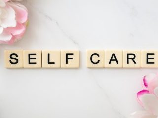 Bingung Pilih Skincare? Begini Cara Cerdas Temukan Produk yang Tepat di Tengah Banyaknya Merek!