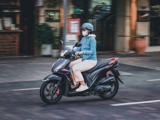 Kulit Glowing di Tengah Panas! Rahasia Skincare Wajib buat Aktivitas Outdoor