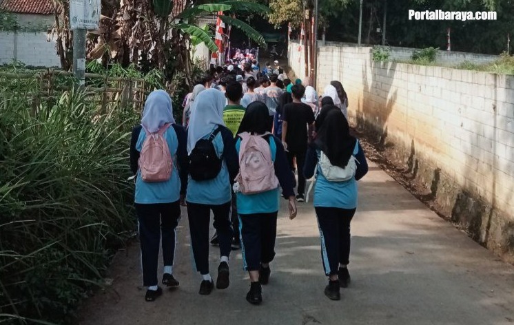 Gerak jalan HUT RI ke-80 Kecamatan Paseh